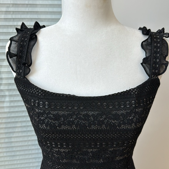 Sachin & Babi - Picture 2 of 11